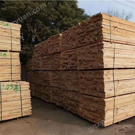 工地建筑木方价格 呈果木业耐磨白松工地建筑木方厂家自产自销