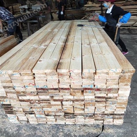 建筑用方木 白松建筑方木工厂直销定制质优价廉呈果