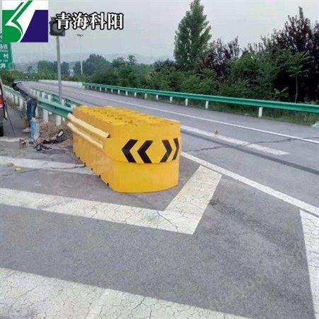 青海高速公路口防撞垫 公路防撞垫厂家