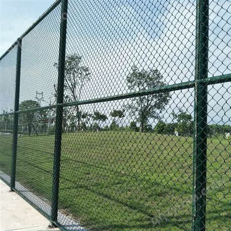 篮球场镀锌护栏网包塑低碳钢丝体育场围栏商际商贸