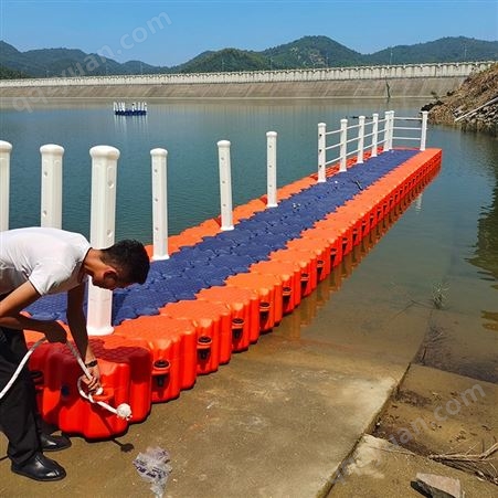 天蔚水产养殖钓鱼码头塑料平台 505040聚乙烯材质会员价