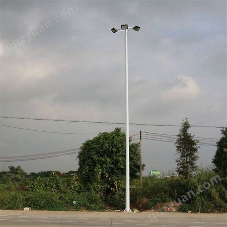 玉林博白户外庭院灯光安全3-6米太阳能LED灯杆规格定制施工安装